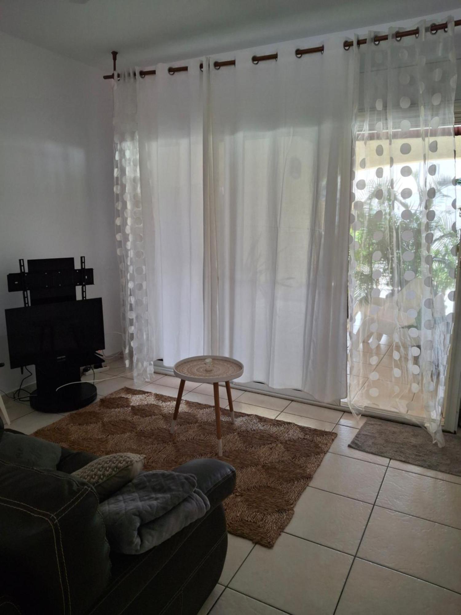 Frederic Francois Apartment Le Tampon Luaran gambar